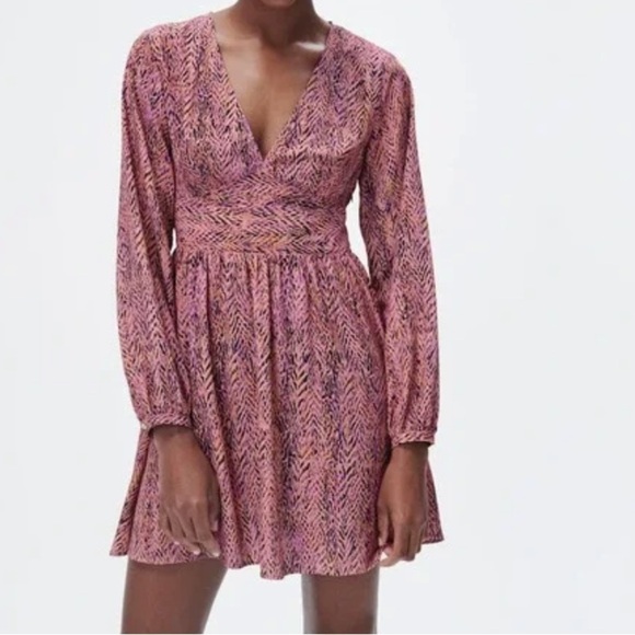 ZARA V-Neck Boho Coquette Fit and Flare Low V-Neck Dress Size Medium - Picture 1 of 9